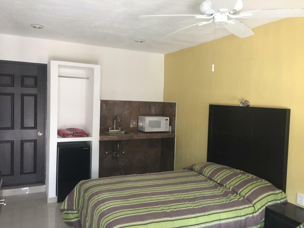 Hotel don Bosco Zapopan Buitenkant foto
